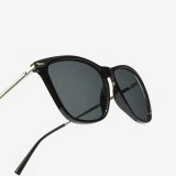HAWKERS Crosswalk One Polarized Black