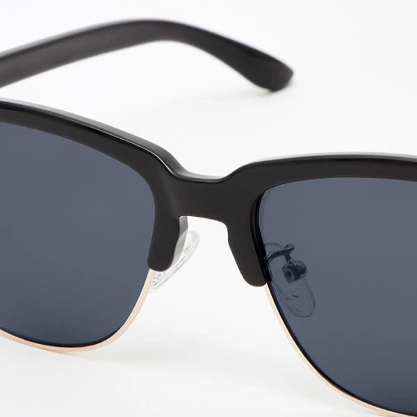 HAWKERS Diamond Black - Dark Classic TR18